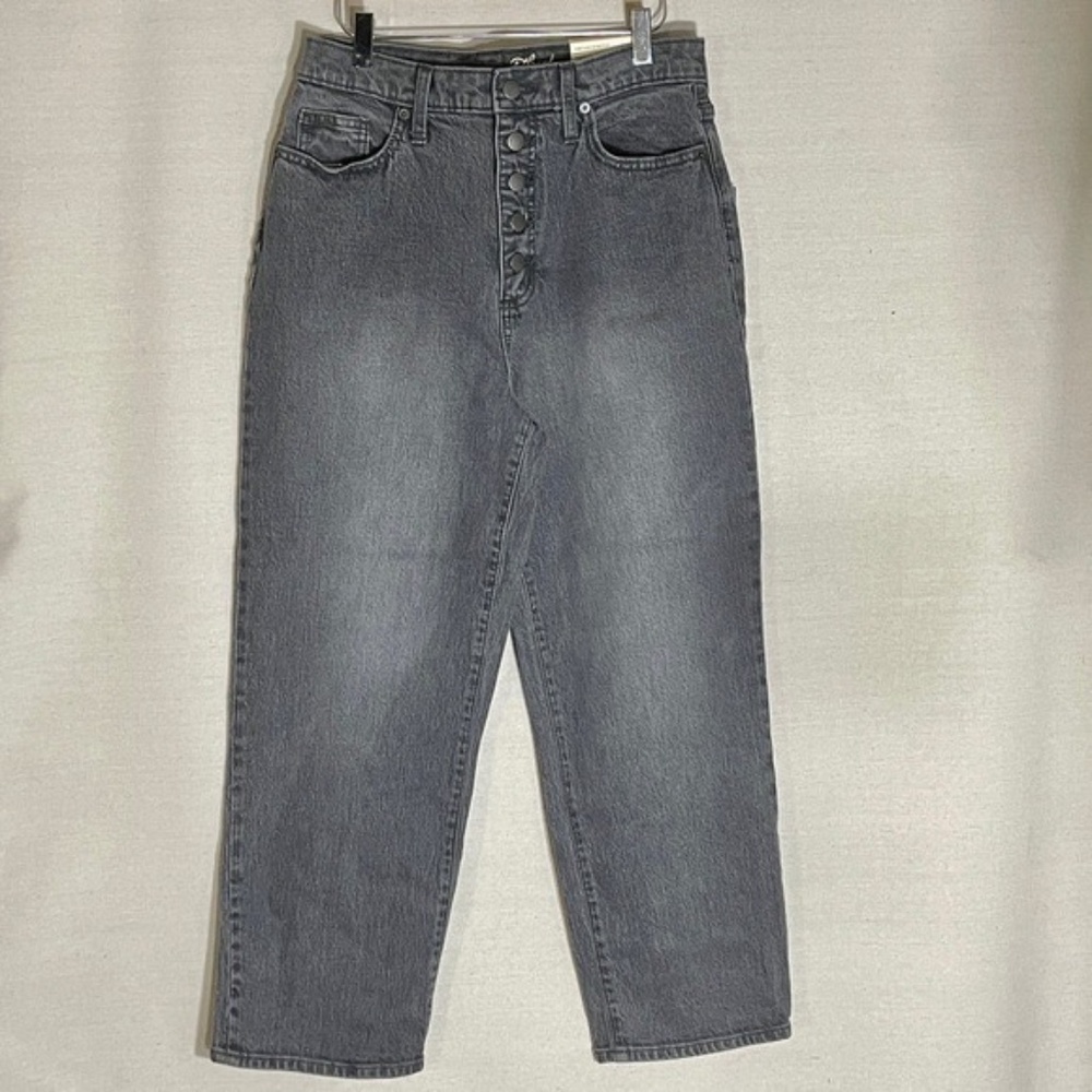 Univeral Thread Vintage Wash Jeans NWT Size 10
